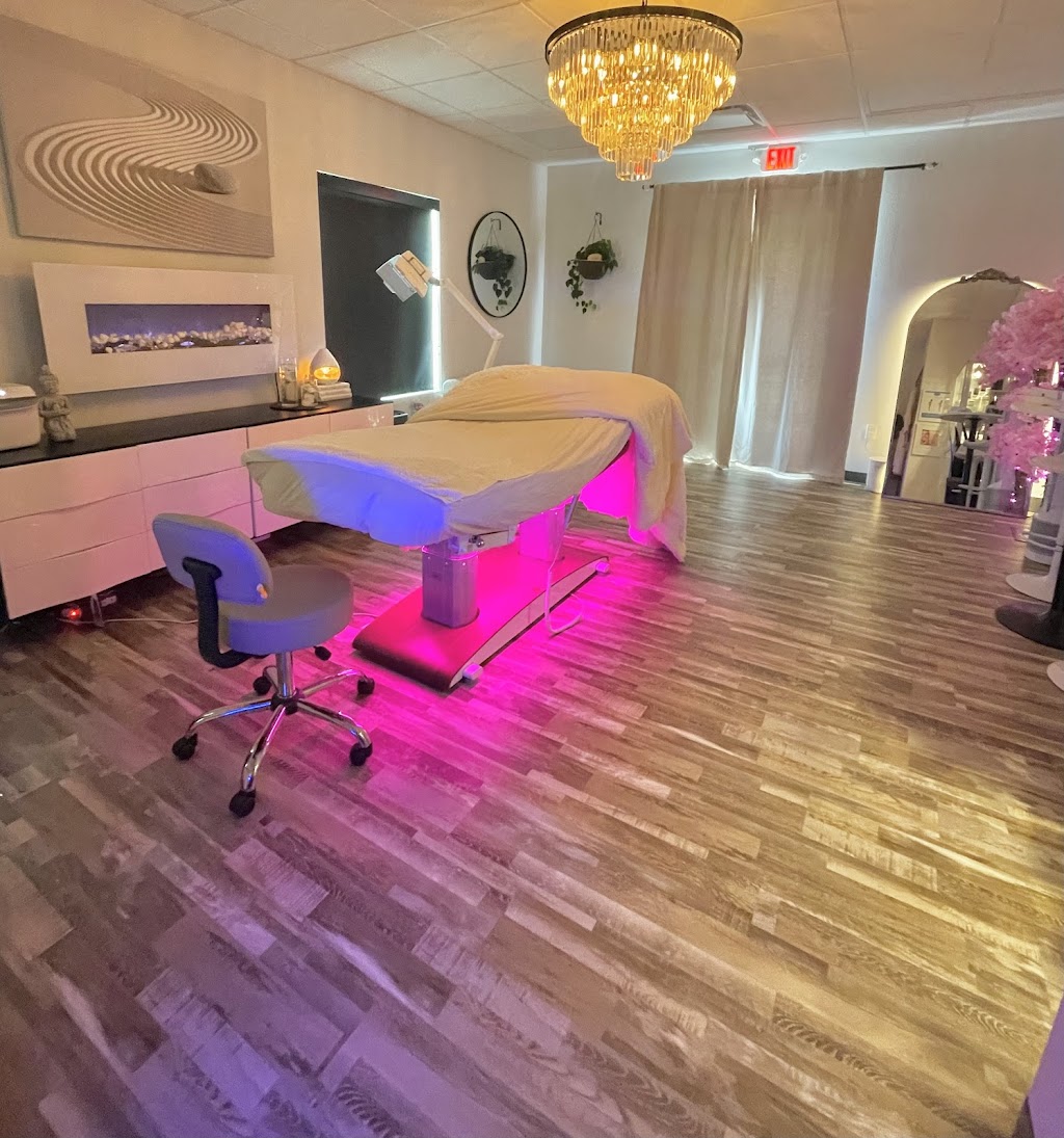 Captivating Skin Day Spa | 771 E Southlake Blvd #127, Southlake, TX 76092, USA | Phone: (682) 999-2201