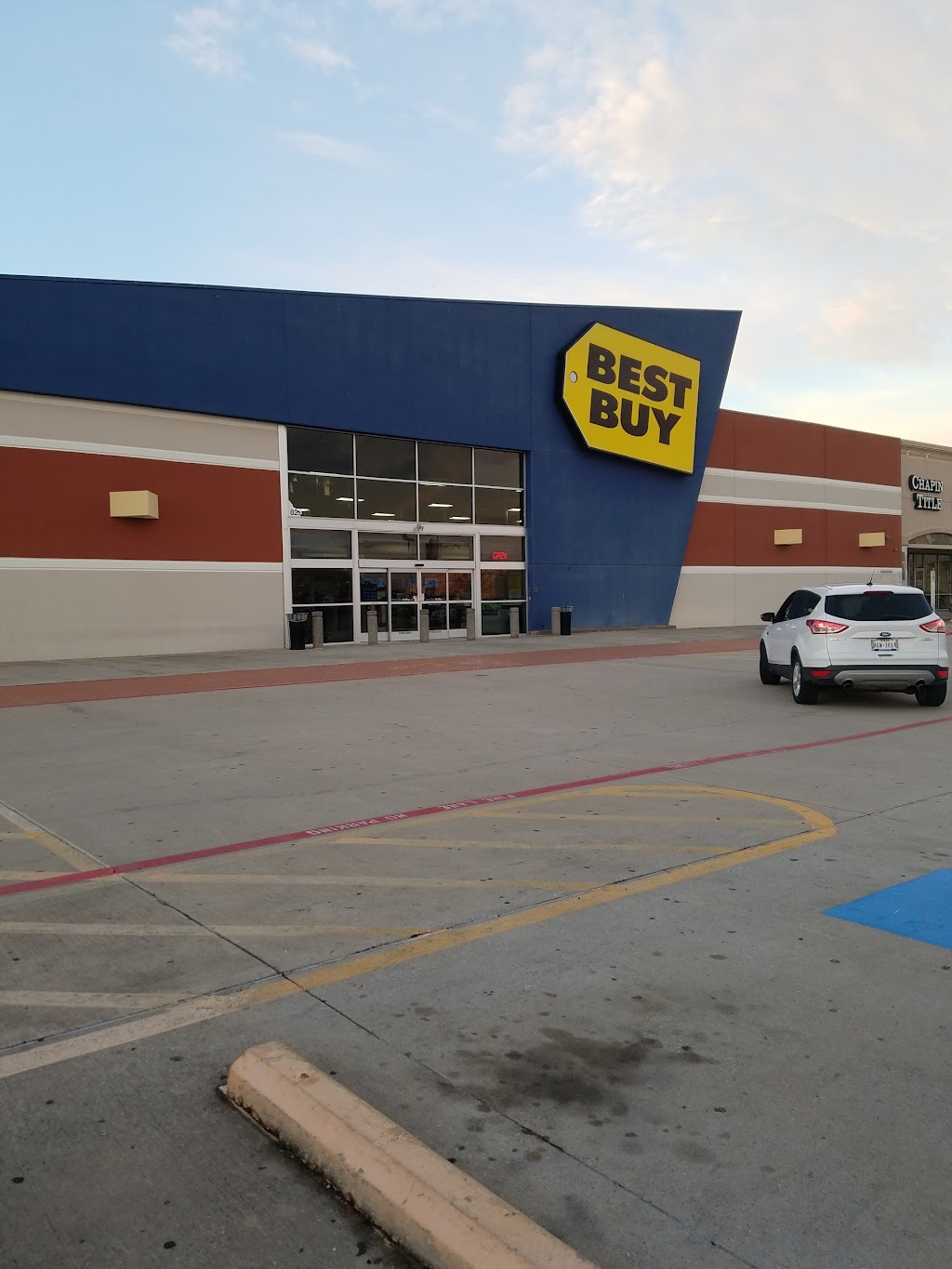 Best Buy | 823 N Creek Dr, Sherman, TX 75092, USA | Phone: (903) 870-1837