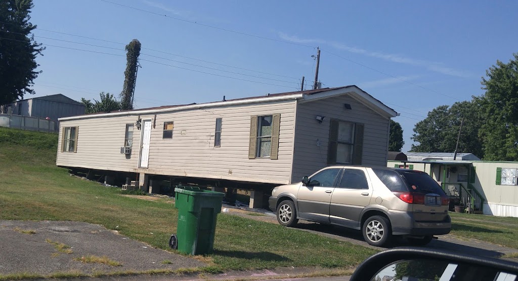 Dixie Plaza Mobil Home Park | 8 Dixie Plaza, Richmond, KY 40475, USA | Phone: (859) 624-4022