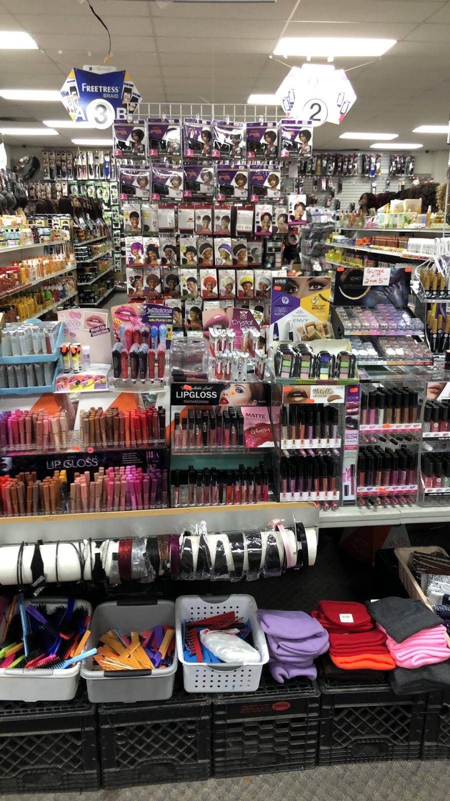 Beauty Plus | 599 E 125th St, Cleveland, OH 44108 | Phone: (216) 451-2990