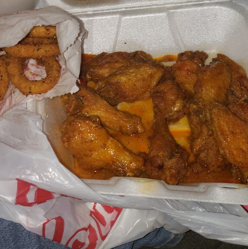 Wing Depot | Ben Hill Plaza Shopping Center, 3644 Campbellton Rd SW, Atlanta, GA 30331, USA | Phone: (404) 344-0808