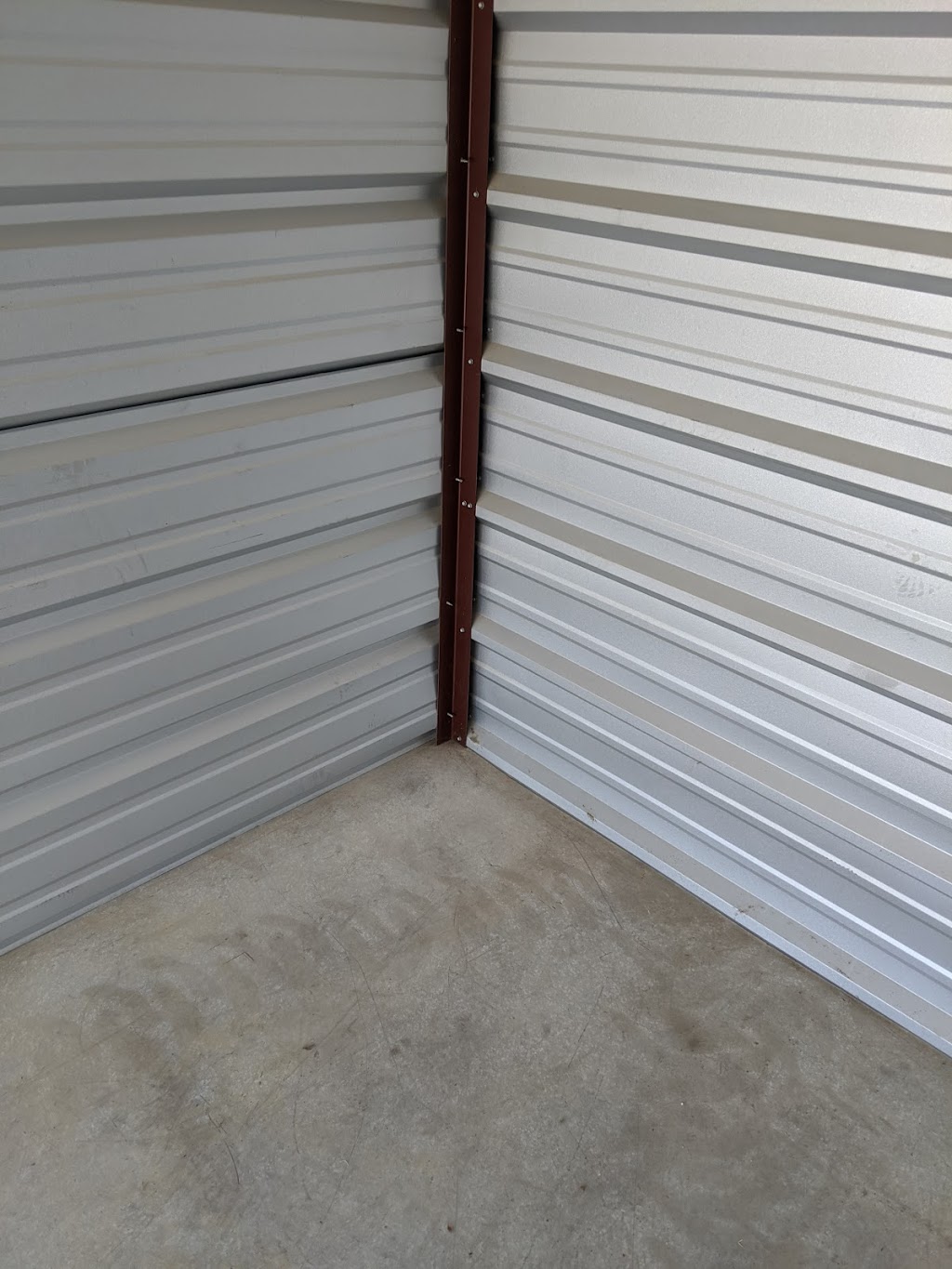 Storage Depot | 825 W Hidden Creek Pkwy, Burleson, TX 76028, USA | Phone: (817) 402-2282