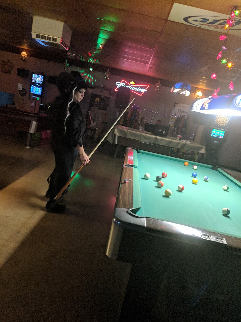 Hide-Away Tavern Inc | 105 N Second St, Percy, IL 62272, USA | Phone: (618) 497-8194