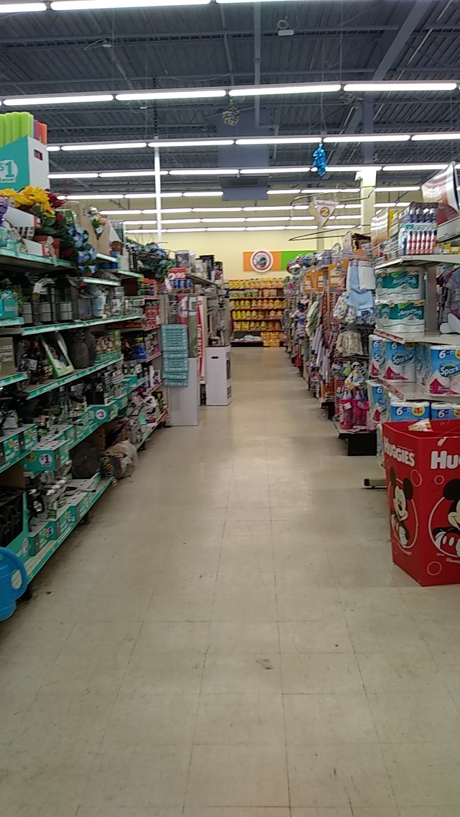 Family Dollar | 25640 Eight Mile Rd, Southfield, MI 48033, USA | Phone: (248) 226-3790