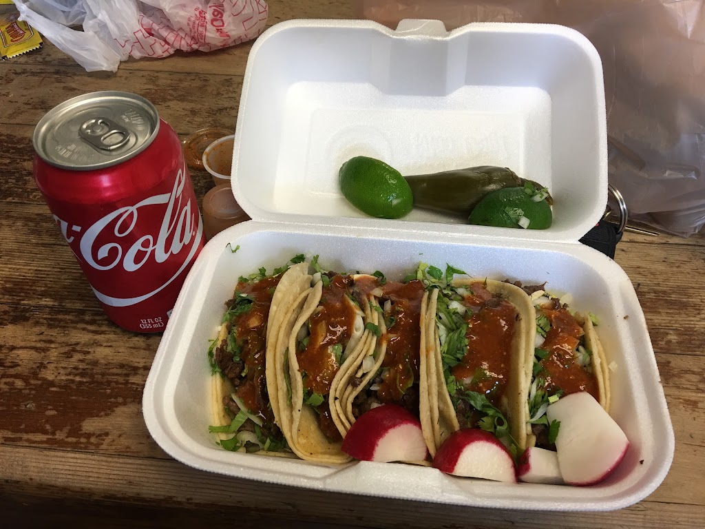 Tacos La Estrella | 2432 19th Ave, Forest Grove, OR 97116, USA | Phone: (503) 359-1920