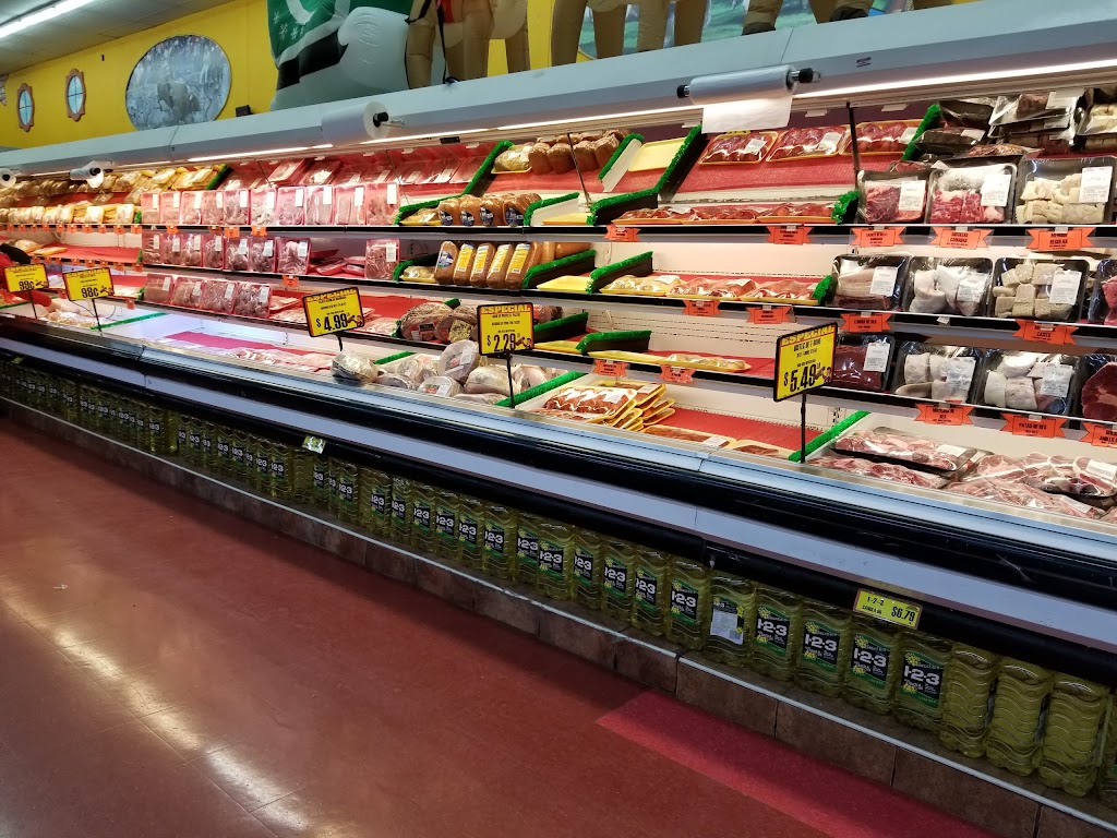 El Rancho Supermercado | 2550 Gus Thomasson Rd, Dallas, TX 75228, USA | Phone: (214) 324-4000