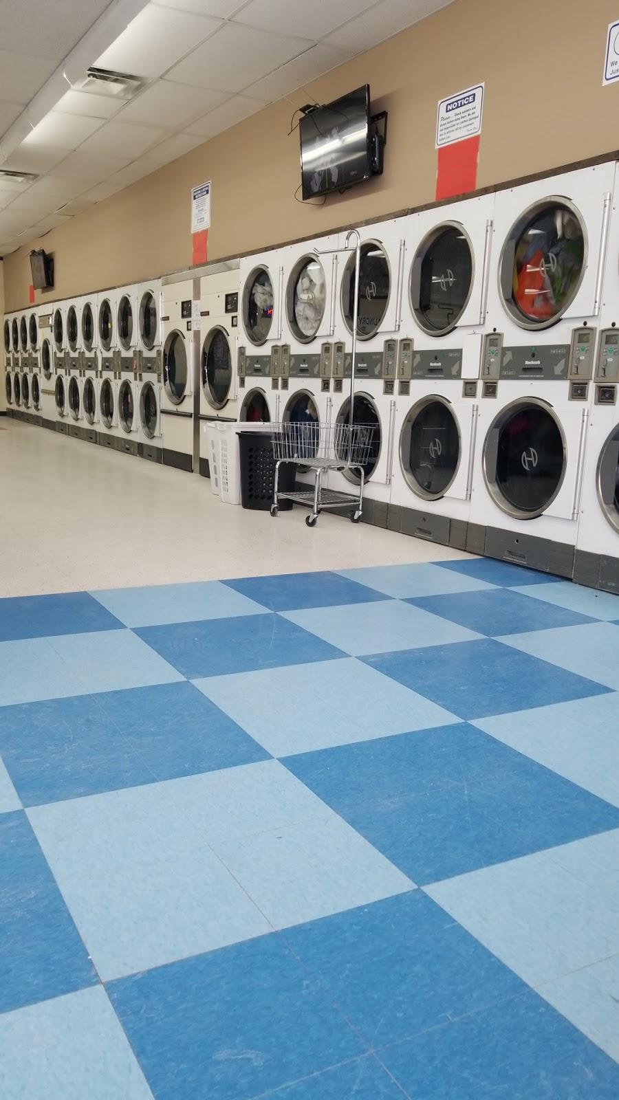 Tri City Coin Laundry | 31278 Michigan Ave, Westland, MI 48186, USA | Phone: (734) 895-8621