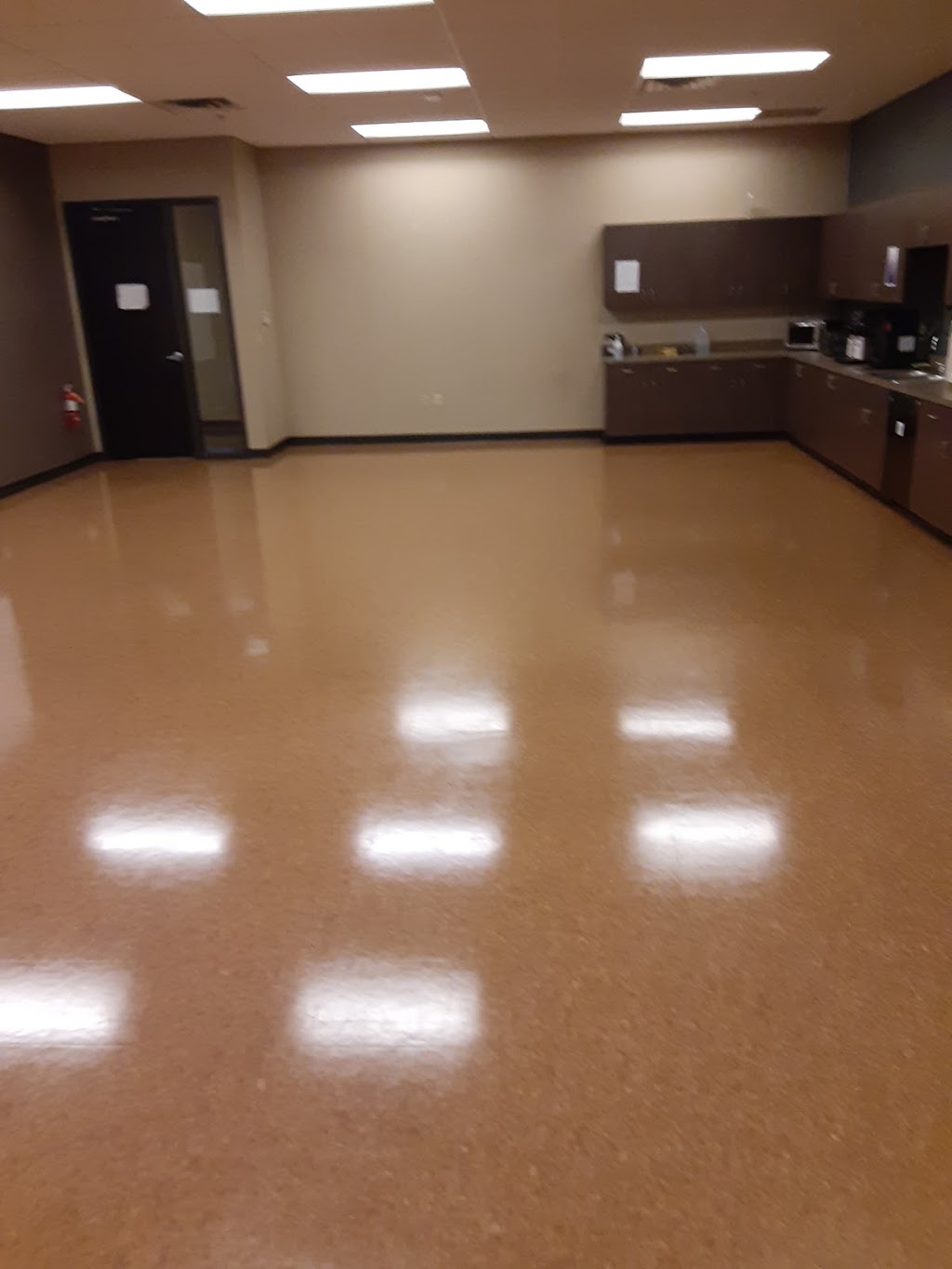 Brown Janitorial Services LLC | 2370 Ariel St N, Maplewood, MN 55109, USA | Phone: (651) 387-4442