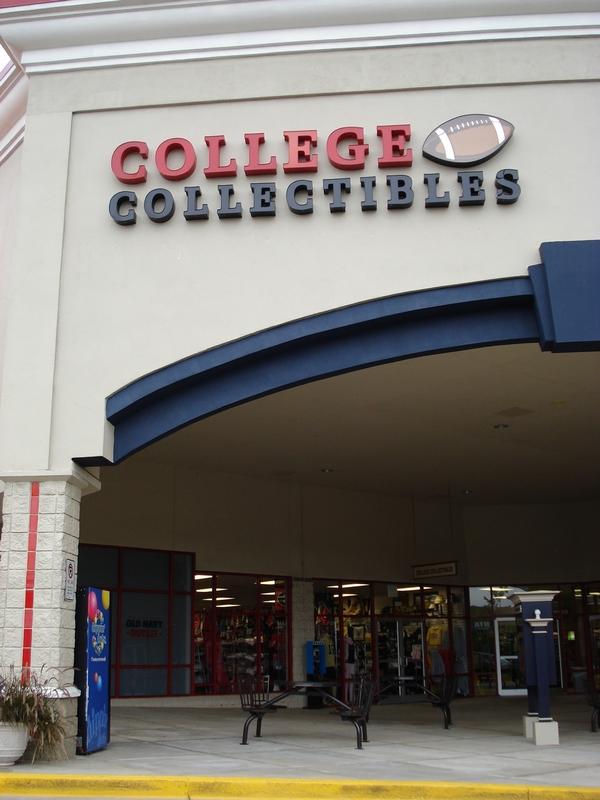 College Collectibles | 1000 Tanger Dr # 201, Locust Grove, GA 30248, USA | Phone: (678) 610-5214