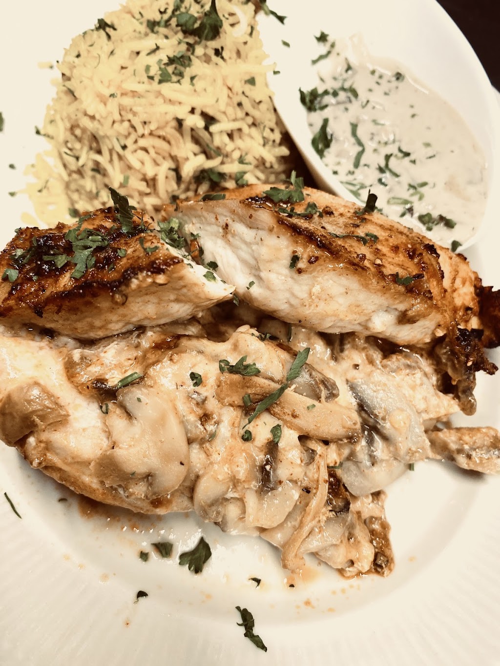 Blue Bear Eatery & Bar | 2660 N Riley Hwy, Shelbyville, IN 46176, USA | Phone: (317) 825-3100