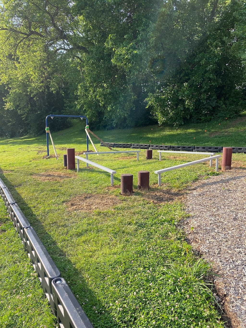 Wiseman Park (Winchester, KY) | 155 Holiday Rd Spur, Winchester, KY 40391, USA | Phone: (859) 744-9554