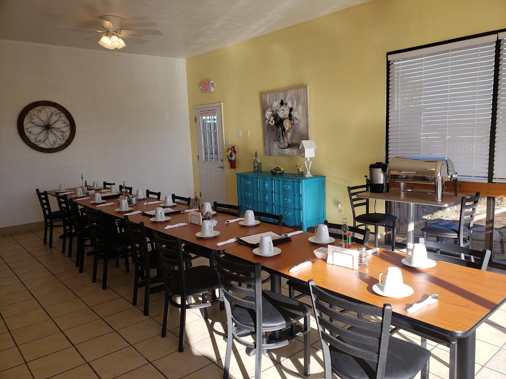 Oasis Cafe | 620 E River Rd, Belen, NM 87002, USA | Phone: (505) 300-4786