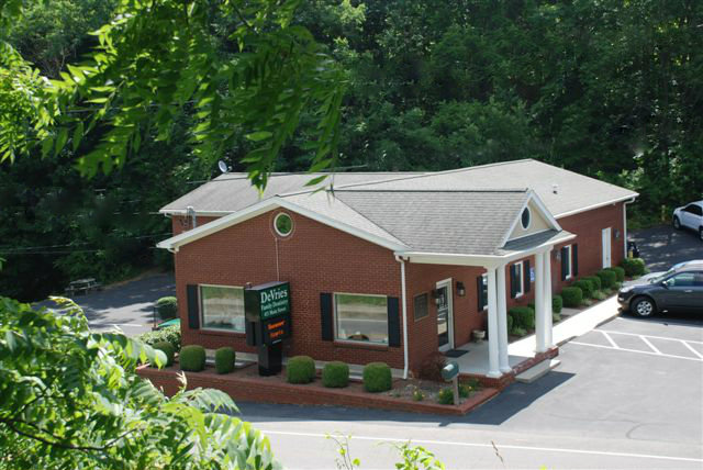 DeVries Family Dentistry | 415 Main St, Brandenburg, KY 40108, USA | Phone: (270) 422-1181