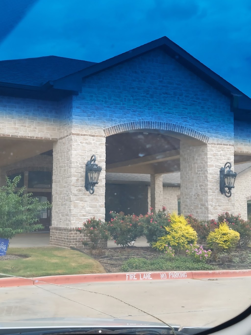 Willow Park Rehabilitation and Care | 300 Crown Pointe Blvd, Willow Park, TX 76087, USA | Phone: (817) 757-1200