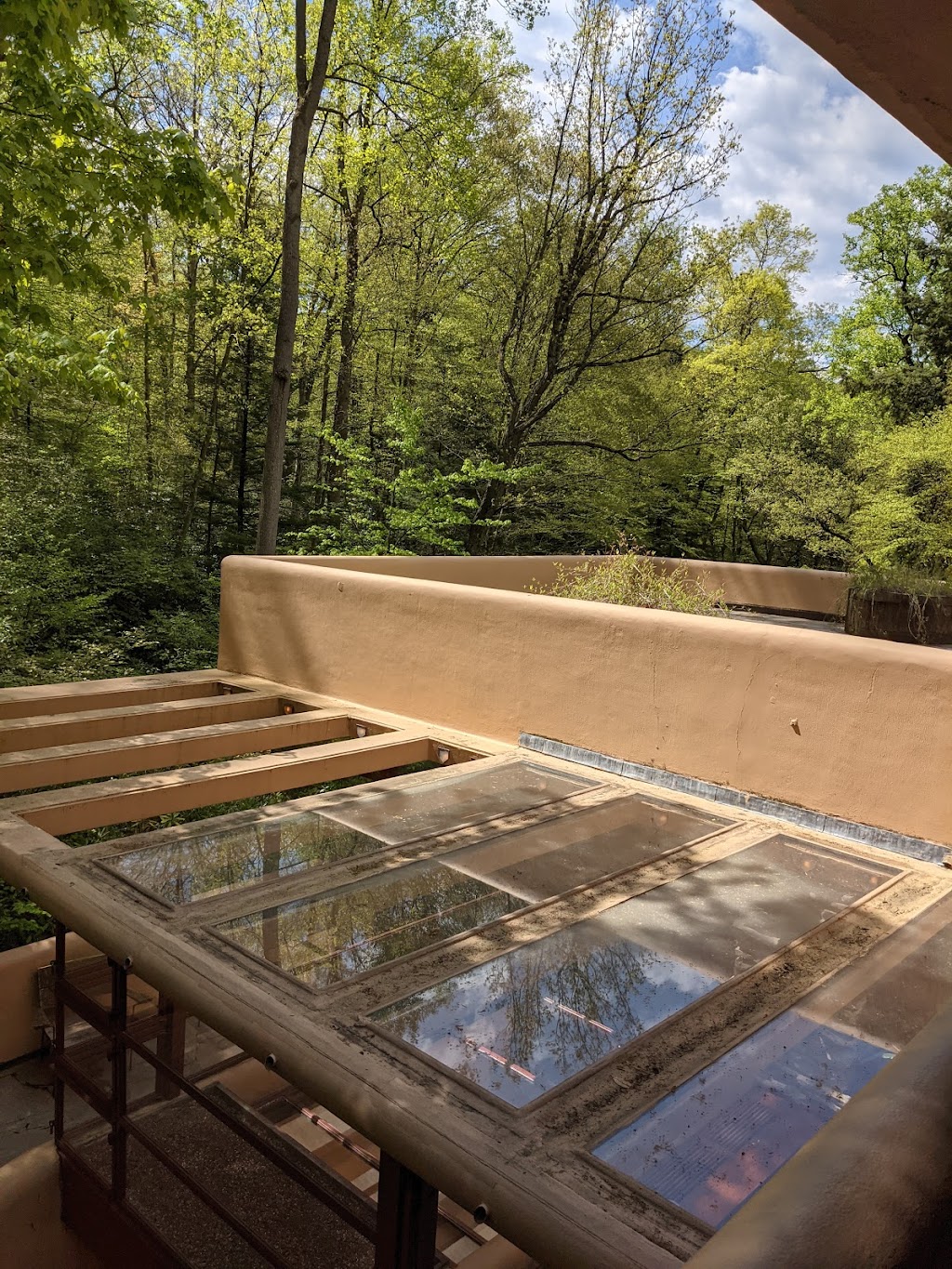 Fallingwater Museum Store | 1478 Mill Run Rd, Mill Run, PA 15464, USA | Phone: (724) 329-7807