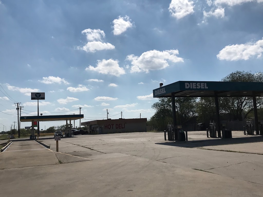 Valero Kingsville Food Store Gas Station | 1029 S US Highway 77 Byp, Kingsville, TX 78363, USA | Phone: (361) 221-9859