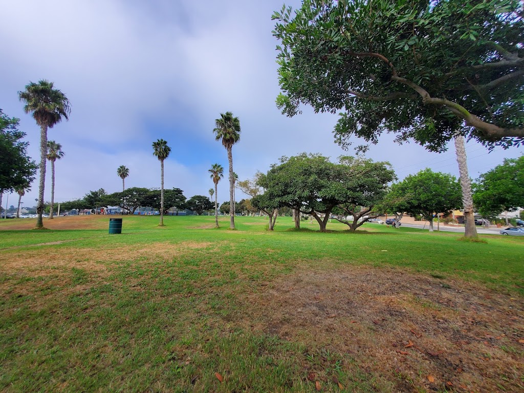 Marina Vista Park | 5355 E Eliot St, Long Beach, CA 90803, USA | Phone: (562) 570-1732