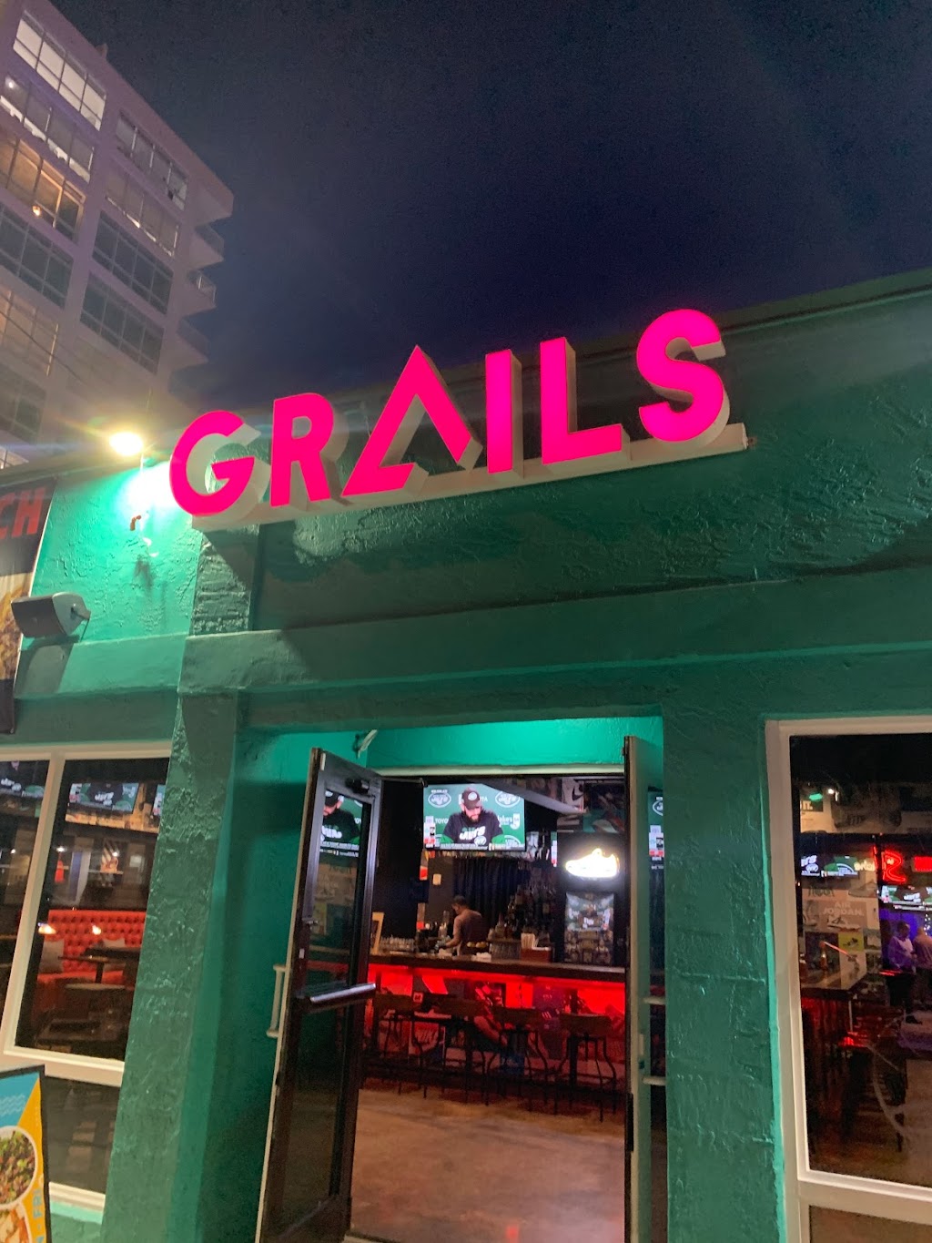 South Beach Boat Party | 250 Biscayne Blvd Way, Miami, FL 33131, USA | Phone: (786) 505-2416