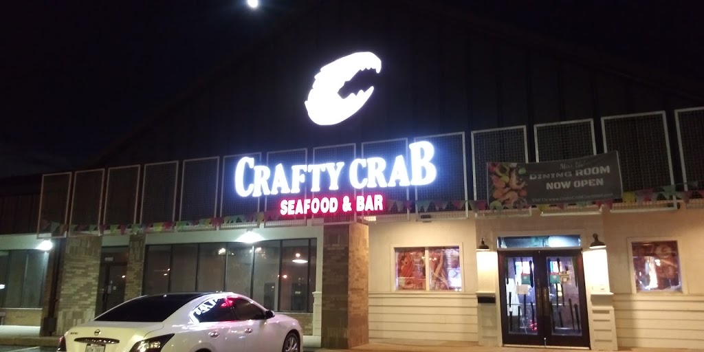 Crafty Crab Seafood & Bar | 11790 Springfield Pike, Springdale, OH 45246, USA | Phone: (513) 996-0002