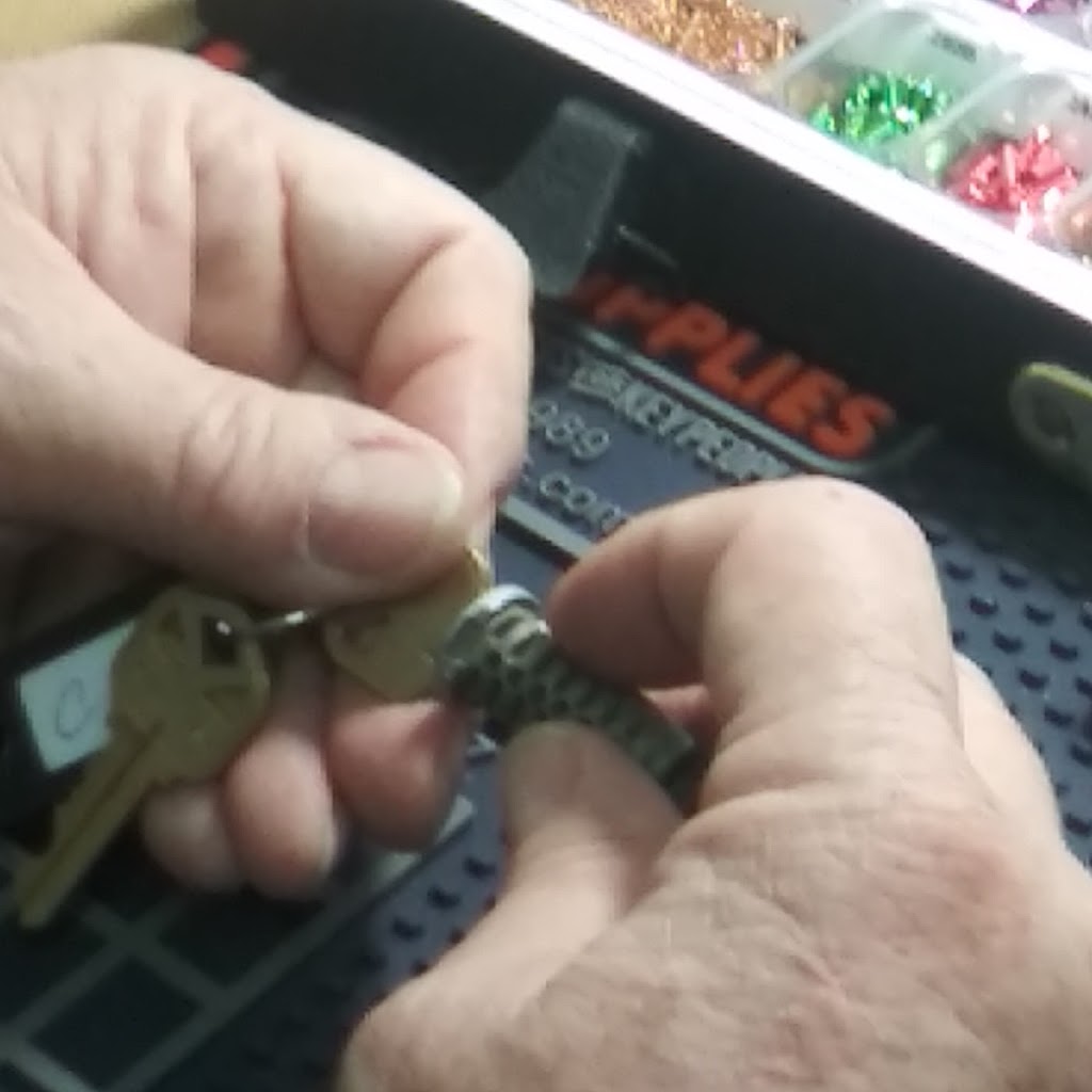 Rustic Nut Lock & Key | 92 Church St E Suite 31, Edgewood, NM 87015, USA | Phone: (505) 440-2748