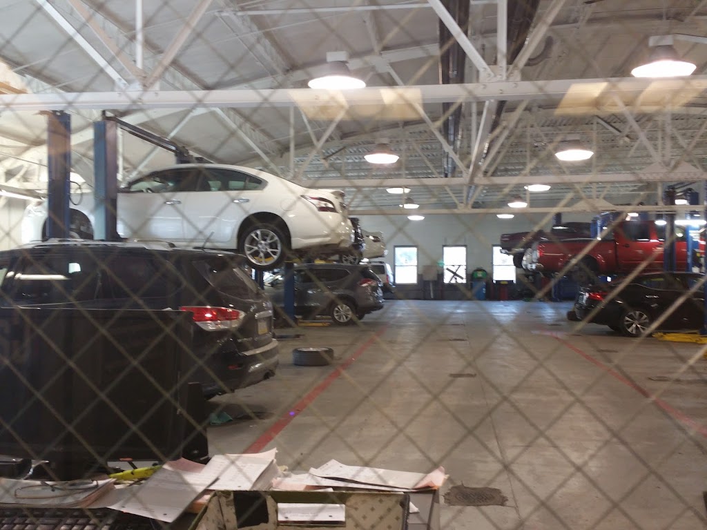 #1 Cochran Nissan West Hills | 7900 University Blvd, Coraopolis, PA 15108, USA | Phone: (412) 245-4634