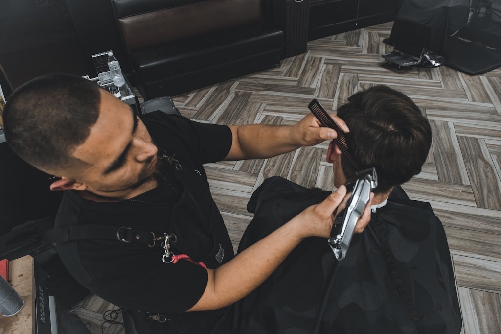 Country Club Barbershop San Marcos | 574 E Mission Rd Suite I, San Marcos, CA 92069, USA | Phone: (858) 722-8861