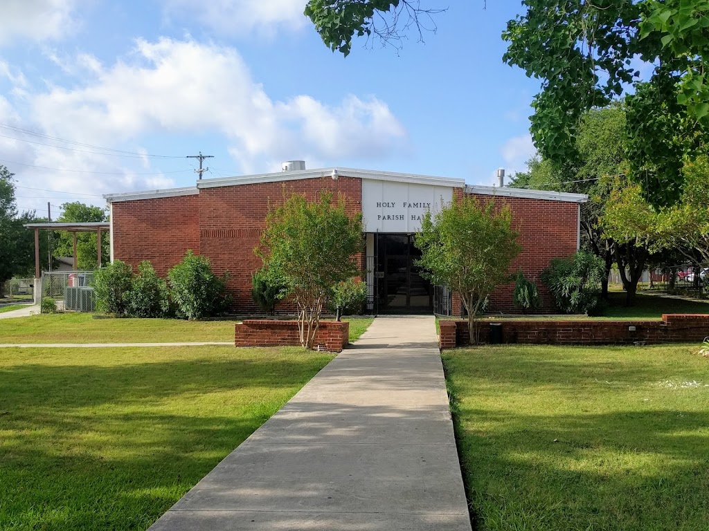 Holy Family Church | 152 Florencia Ave, San Antonio, TX 78228, USA | Phone: (210) 433-8216
