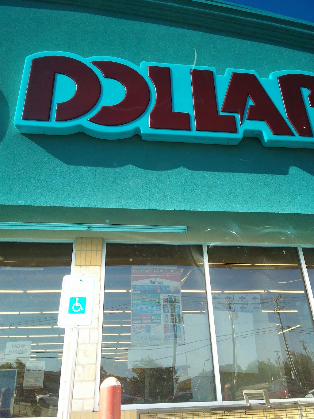 Family Dollar | 2806 NE Green Oaks Blvd, Grand Prairie, TX 75050, USA | Phone: (682) 375-2049