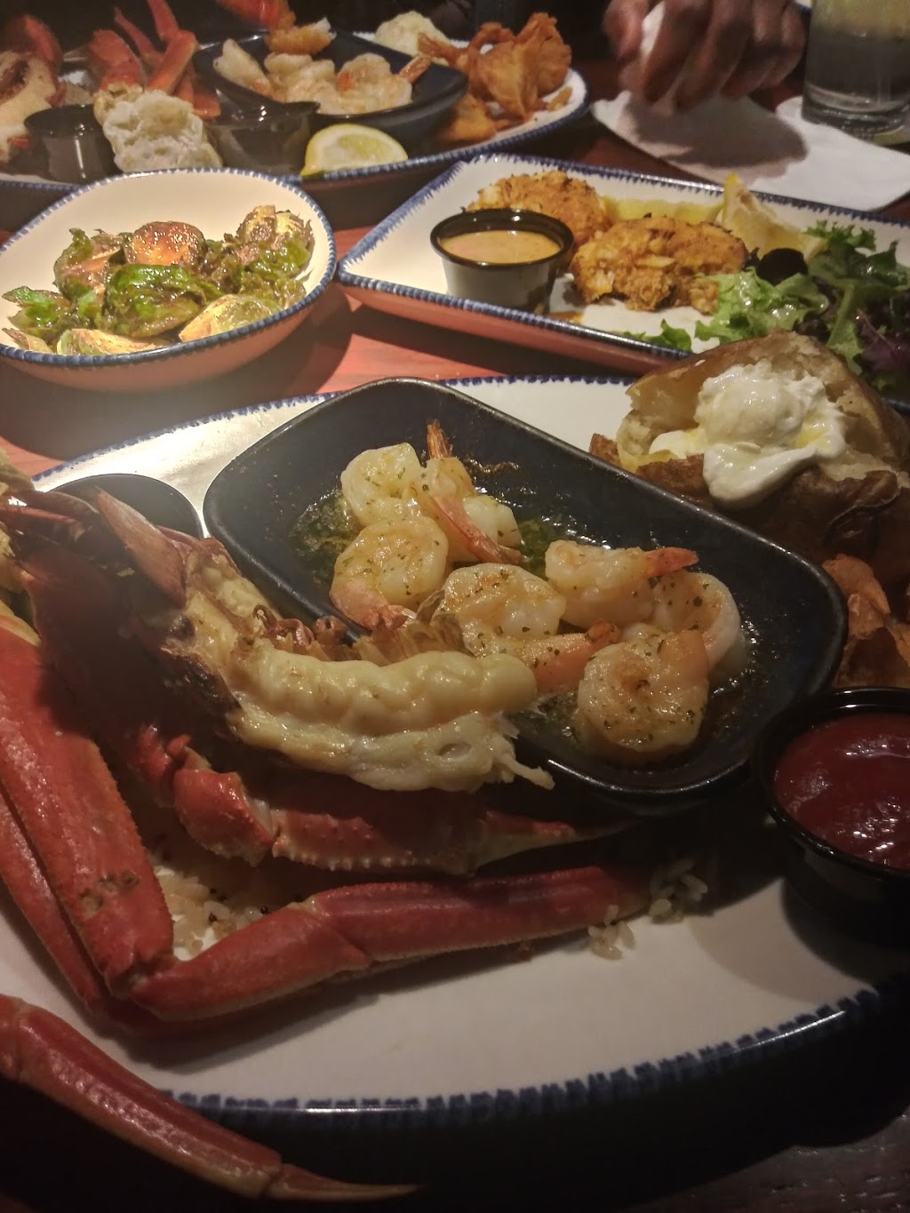 Red Lobster | 5733 S Lindbergh Blvd, St. Louis, MO 63123, USA | Phone: (314) 487-7744