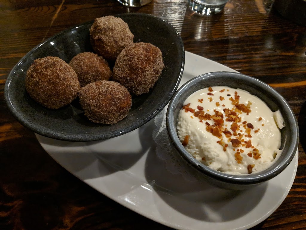 The Tavern Kitchen & Bar | 2961 Dougherty Ferry Rd Suite 101, St. Louis, MO 63122, USA | Phone: (636) 825-0600