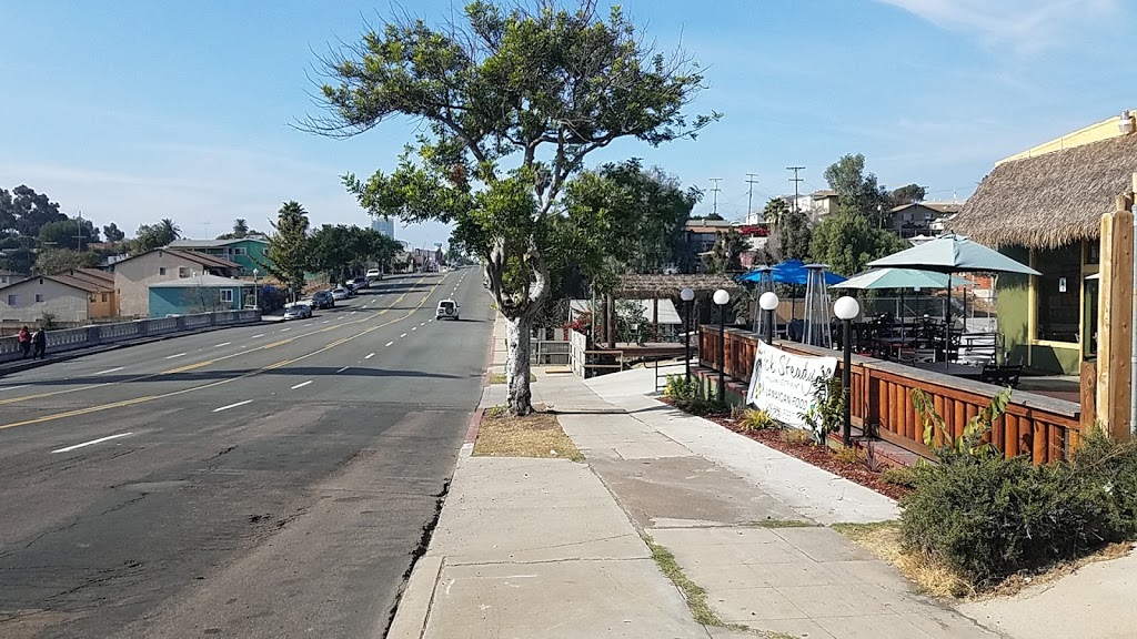 Rock Steady Real Jamaican Restaurant | 2820 Market St, San Diego, CA 92102, USA | Phone: (619) 431-5937