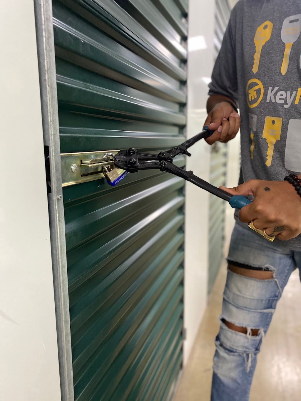 KeyMe Locksmiths | 4550 E Chapman Ave, Orange, CA 92869 | Phone: (714) 497-2172