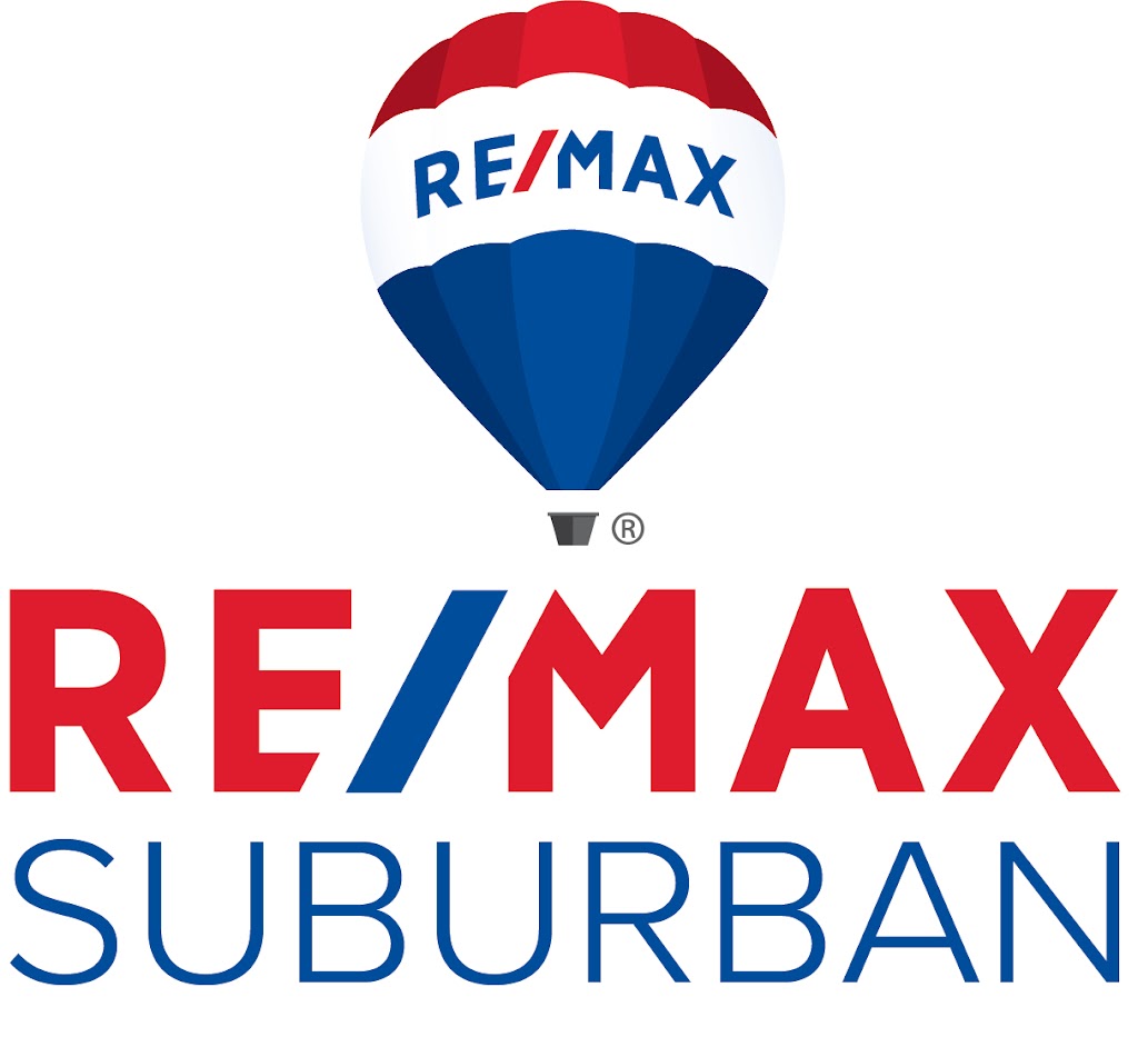 Bonnie Rooney | RE/MAX Suburban | 792 E Rand Rd, Arlington Heights, IL 60004, USA | Phone: (847) 977-4715