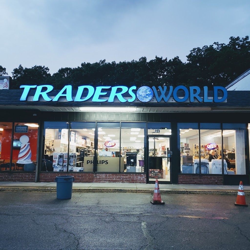 Traders World Brockton MA | 723 Belmont St, Brockton, MA 02301 | Phone: (508) 588-5222