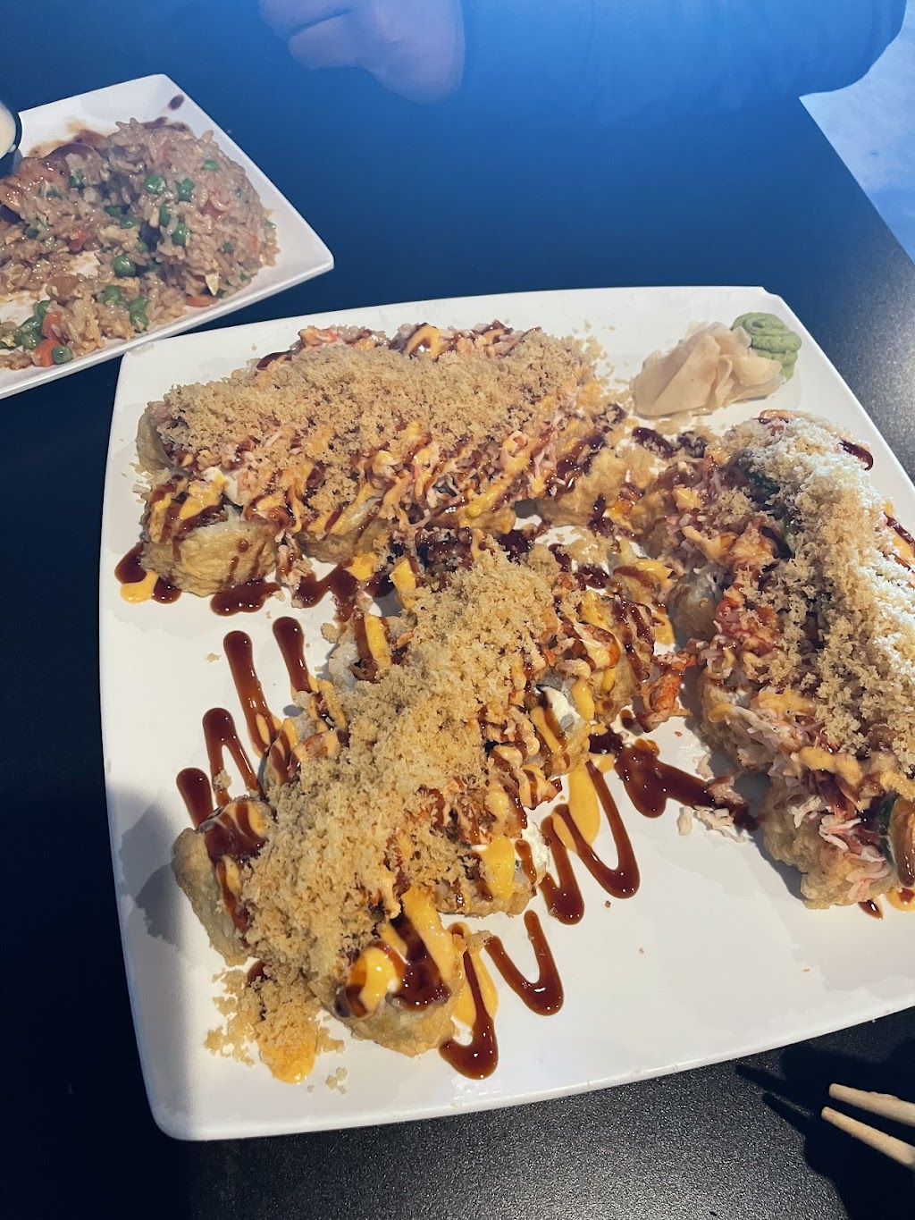 Rock N Roll Sushi Slidell | 680 Town Center Pkwy, Slidell, LA 70458, USA | Phone: (985) 649-4051