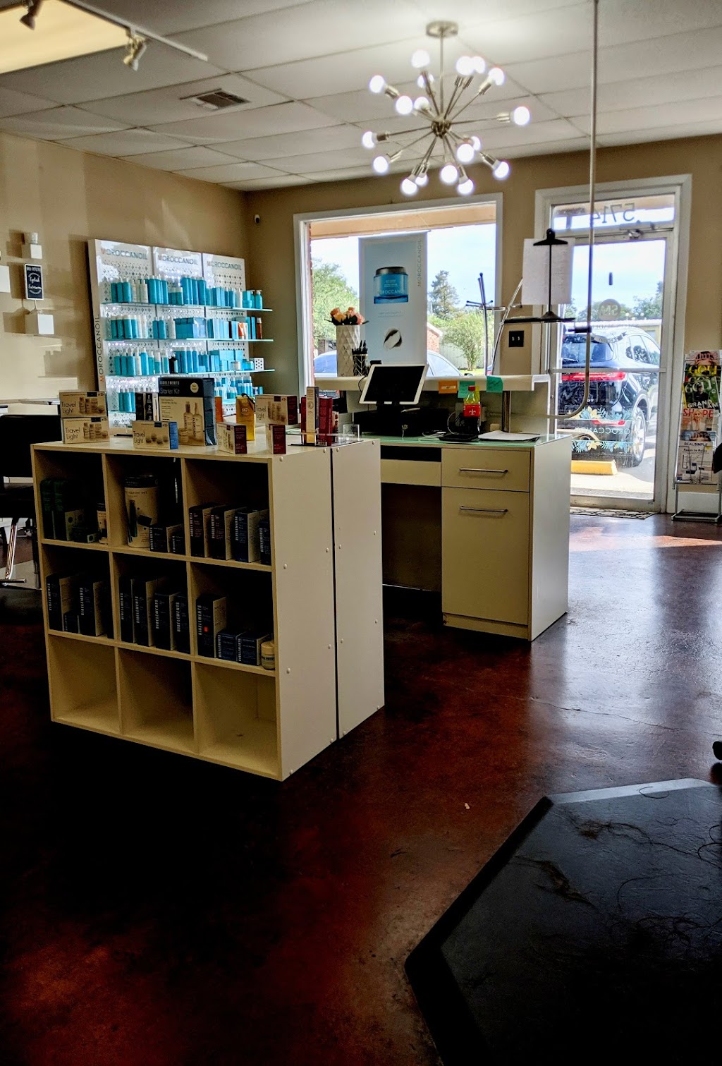 Salon Madeline | 804 Crescent Ave, Lockport, LA 70374, USA | Phone: (985) 242-3181