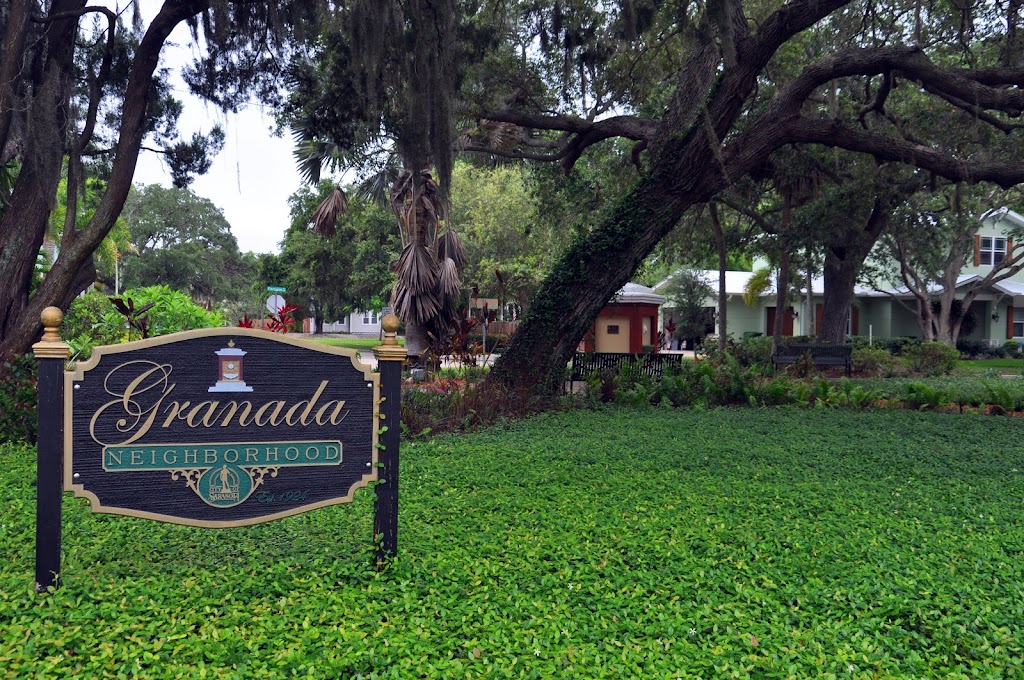 Bonita Park | 1700 Fortuna St, Sarasota, FL 34239, USA | Phone: (941) 263-6386