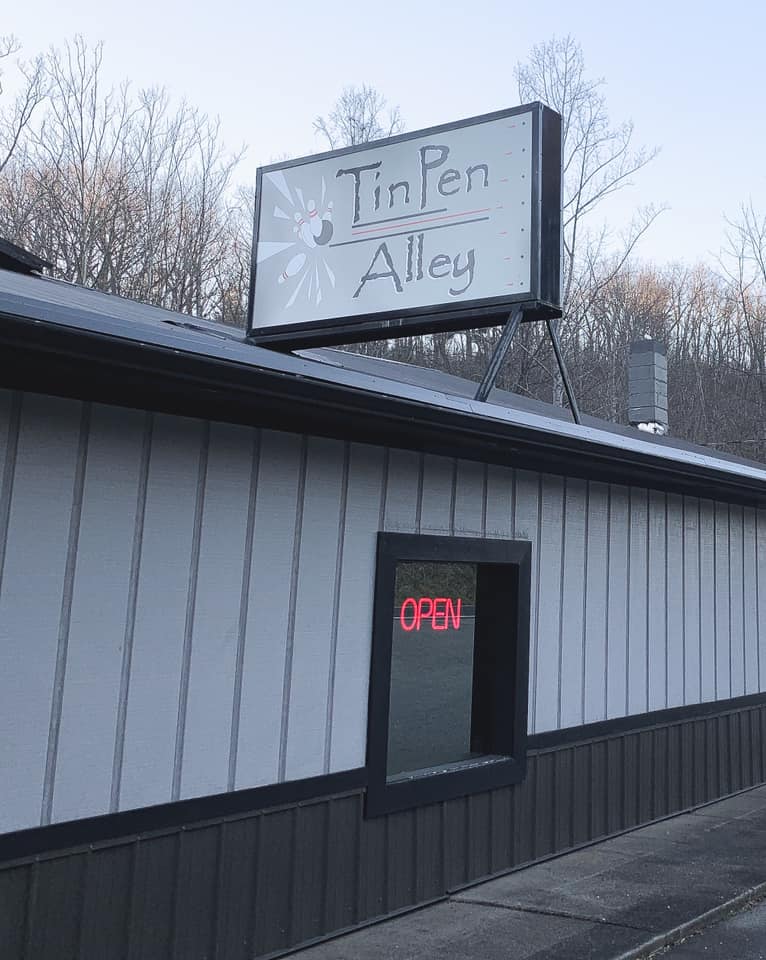 Tin Pen Alley | 511 W Blue Ridge St, Stuart, VA 24171, USA | Phone: (276) 694-3294