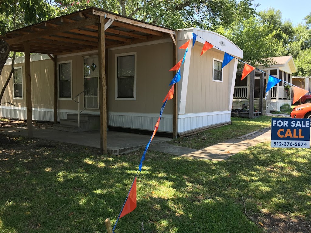 Live Oak & Silent Valley Mobile Home Park | 750 Silent Valley Rd #42, Lockhart, TX 78644 | Phone: (512) 376-5874