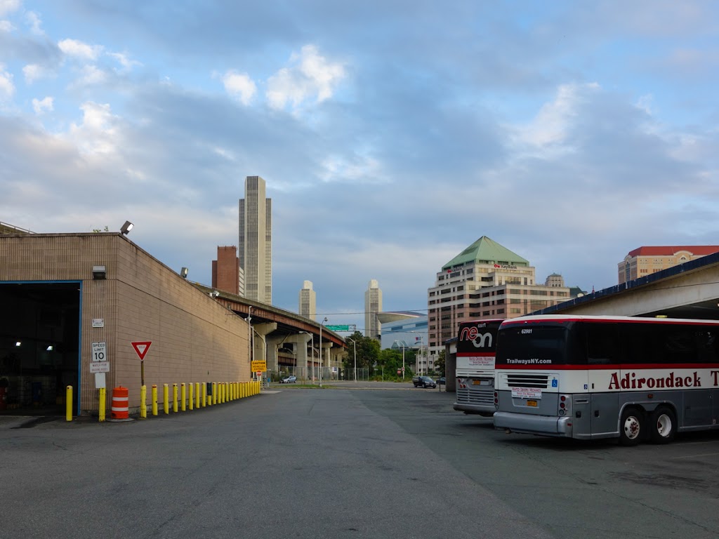 Trailways | 66 Green St, Albany, NY 12207, USA | Phone: (800) 858-8555