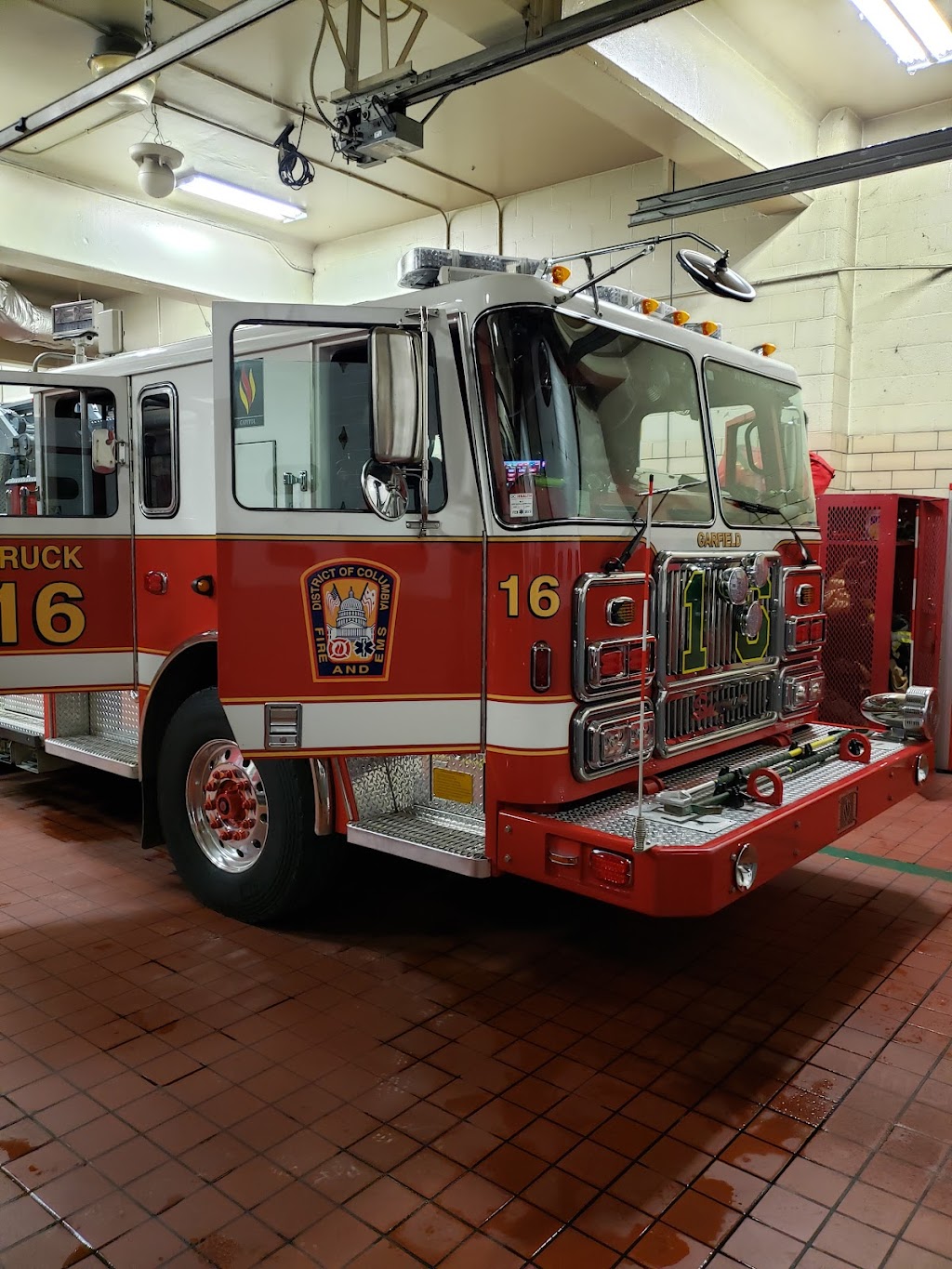 DCFD Engine 32 & Truck 16 | 2425 Irving St SE, Washington, DC 20020, USA | Phone: (202) 673-3232