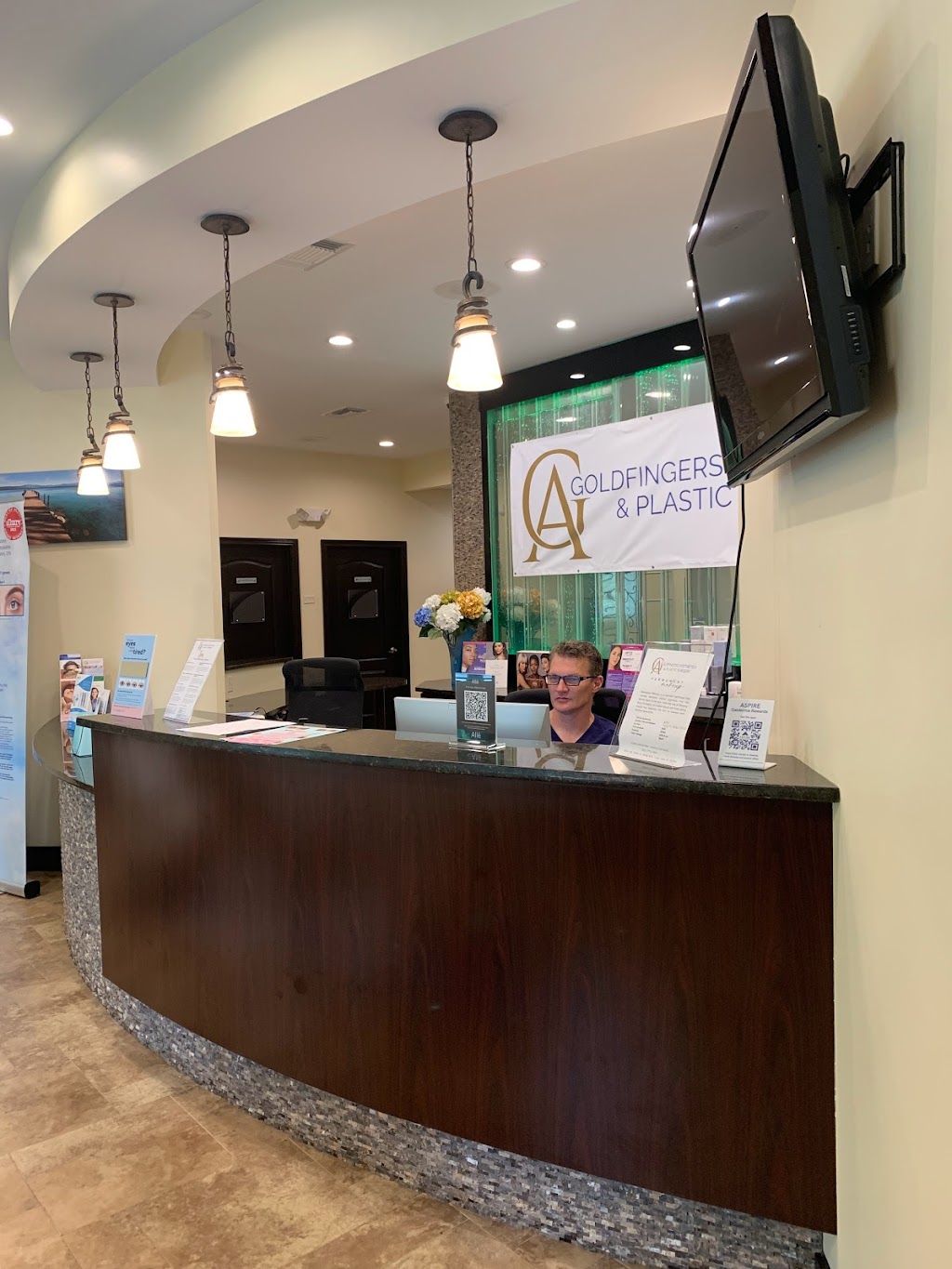 Goldfingers Aesthetics Lady Lake / Villages | 8550 NE 138th Ln Bldg 600, Lady Lake, FL 32159, USA | Phone: (352) 707-0707