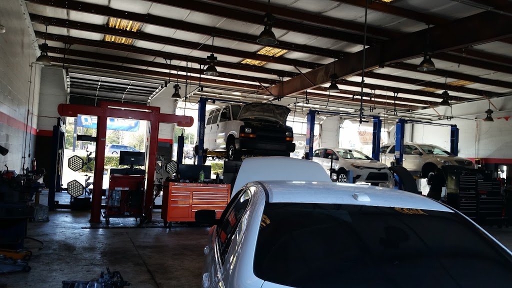 FL Auto Service & Sales | 215 S Kirkman Rd, Orlando, FL 32811, USA | Phone: (407) 900-2707