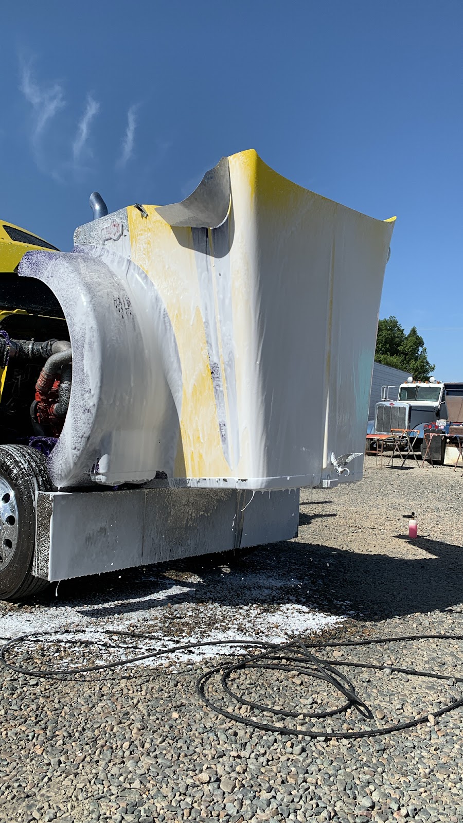 Cal Truck Repair & Paint | 804 N Cluff Ave, Lodi, CA 95240, USA | Phone: (209) 612-9578