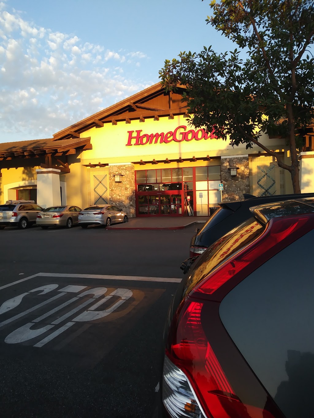 HomeGoods | 23614 El Toro Rd, Lake Forest, CA 92630, USA | Phone: (949) 768-8446