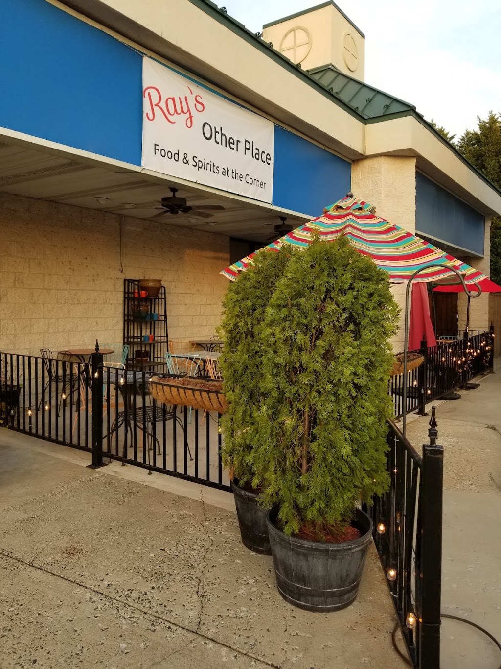 Rays Other Place | 3061 Lauderdale Dr, Henrico, VA 23233, USA | Phone: (804) 482-0895