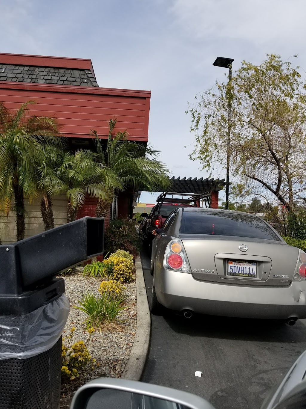 Jack in the Box | 31650 Riverside Dr, Lake Elsinore, CA 92530, USA | Phone: (951) 674-7656