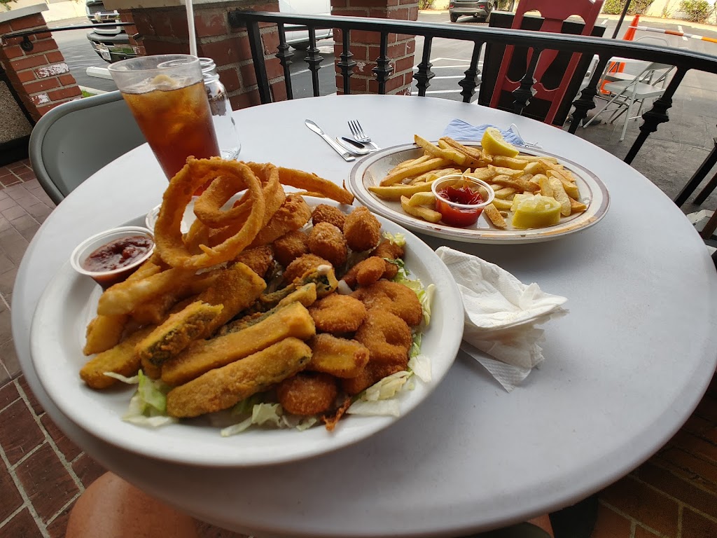 Golden Star Restaurant | 2001 E Carson St, Long Beach, CA 90807, USA | Phone: (562) 426-8869 Golden Star Restaurant | 2001 E Carson St, Long Beach, CA 90807, USA | Phone: (562) 426-8869