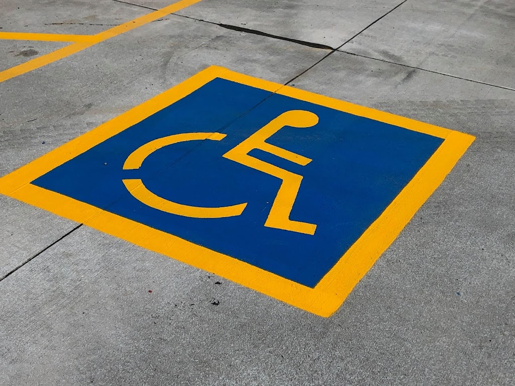 K & K Parking Lot Painting | 15127 Lake St, Omaha, NE 68116, USA | Phone: (402) 689-4925