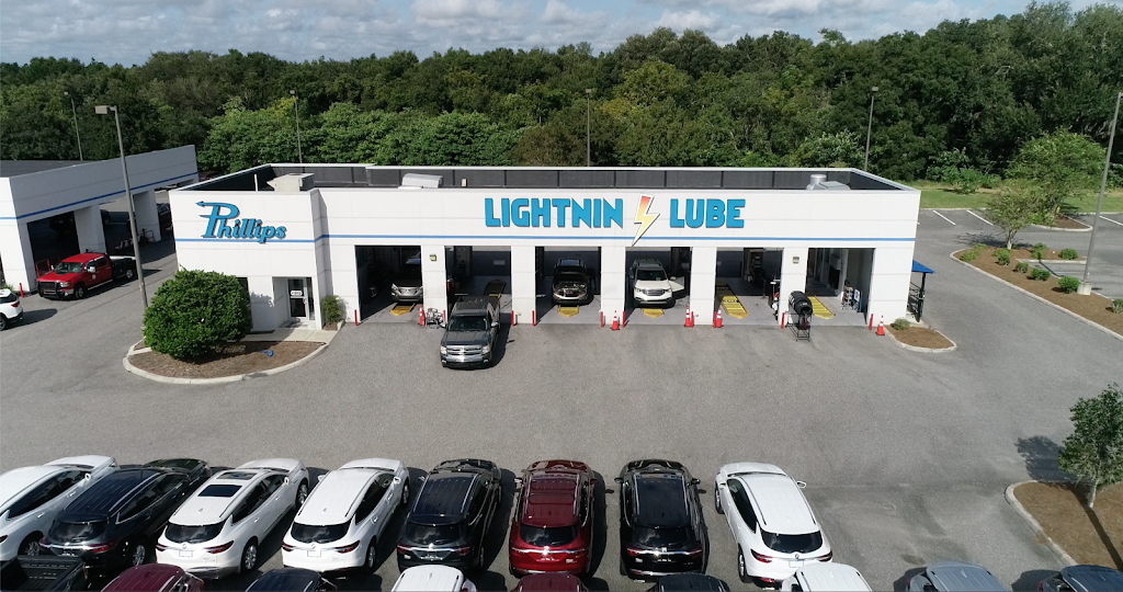 Lightnin Lube | 2160 US-441 #27, Fruitland Park, FL 34731, USA | Phone: (352) 728-1212